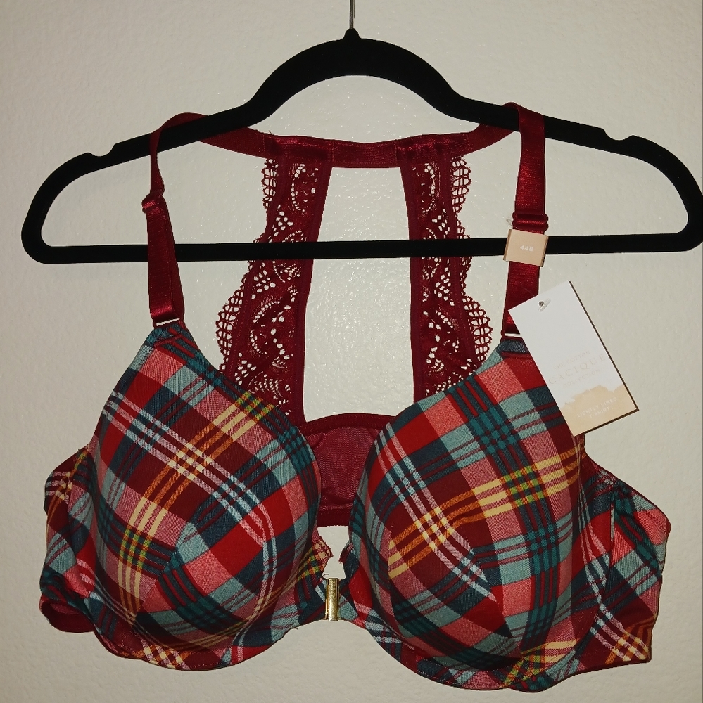 NWT Cacique Lightly Lined T-Shirt Bra
